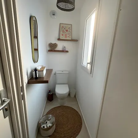 Chez Maison Stella Avec Cuisine Et Terrasse Partagee Privatunterkunft *