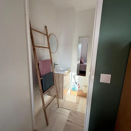 Chez Maison Stella Avec Cuisine Et Terrasse Partagee Accommodatie bij particulieren *